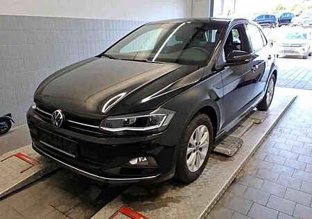 VW Polo Volkswagen Highline 1.0 TSI LED PDC Sitzh Navi DAB AUT LED