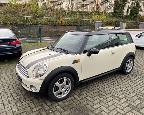 MINI Cooper Clubman Teilleder-Sitze, Klima. Parktronik, Alu, Bordcompu