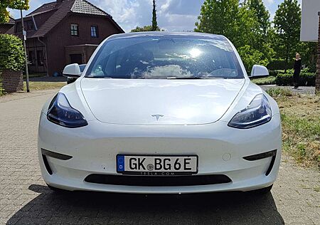 Tesla Model 3 Long Range RWD WLTP 638km