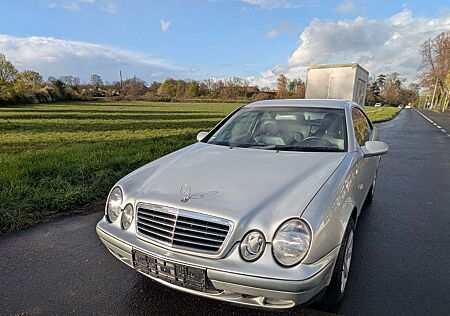 Mercedes-Benz CLK 320 CLK-Klasse Coupe Elegance