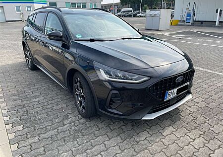Ford Focus Turnier Turnier 1.0 EcoBoost Hybrid ACTIVE