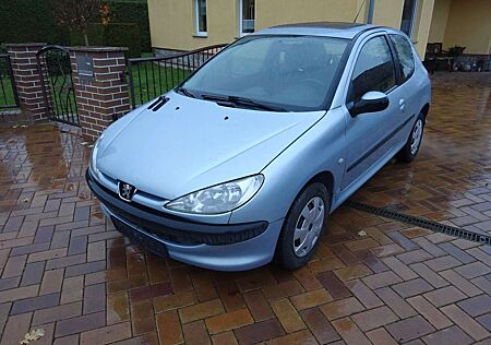 Peugeot 206 60 Filou + ohne TüV +