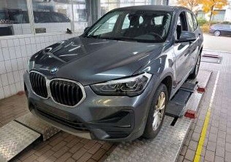 BMW X1 sD18d/NaviPortab/LED/AHK/ActGuard/Unfallfrei