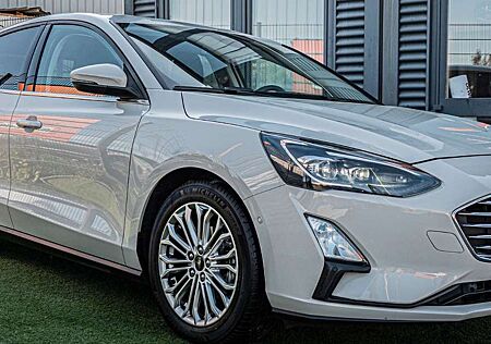 Ford Focus Titanium 1.0 EcoBoost |SPUR+TOTW.|B&O