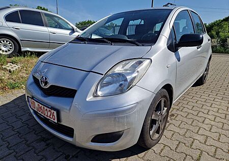 Toyota Yaris Sport