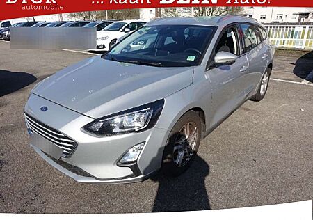 Ford Focus T C&C 1.5EB LED/TEMP/NAVI/PDC/RFK