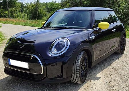 Mini Cooper SE Yours Trim