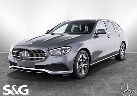 Mercedes-Benz E 220 d 4M T AVNATGARDE MBUX+AHK+RüKam+Totwink