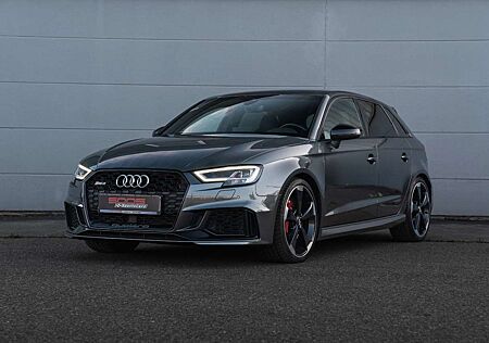 Audi RS3 Sportback 2.5 TFSI quattro*OhneOPF*RS Sitze