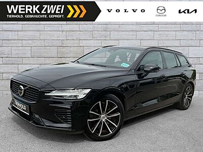 Volvo V60 T8 Ultimate Dark Plug-In  PANO HUD ACC HK