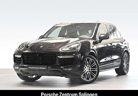 Porsche Cayenne Turbo S 21'' Sportabgasanlage Sitzbelüftung Abstan