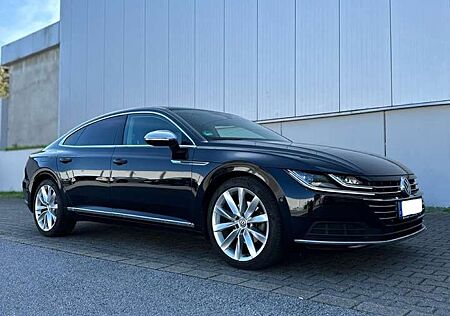 VW Arteon Volkswagen Elegance