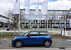 Mini Cooper SE Classic Trim von BMW Rentner, fast 'Voll'