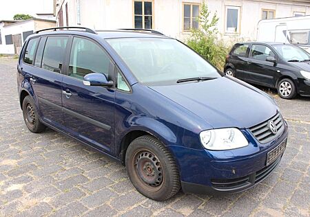 VW Touran Volkswagen 1.9 TDI Highline Tempomat Sitzheizung PDC