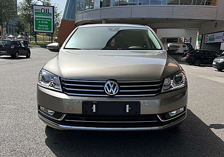 VW Passat Volkswagen 2.0 TSI DSG Highline mit HRA -Bericht