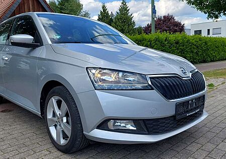 Skoda Fabia 1.0l erst 32tkm SHZ-PDC-BT-ALU
