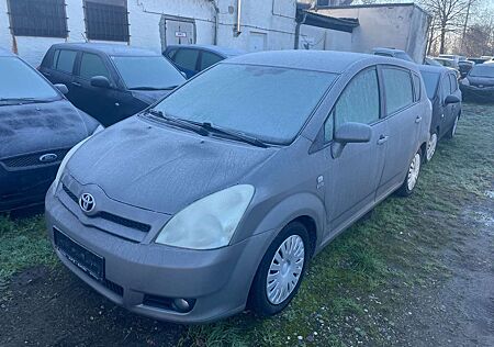 Toyota Corolla Verso 2.0 D-4D