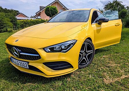 Mercedes-Benz CLA 200 Shooting Brake 7G-DCT AMG Line