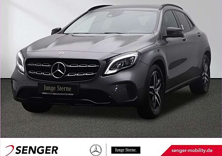 Mercedes-Benz GLA 250 Urban Night Navi LED Rückfahrkamera