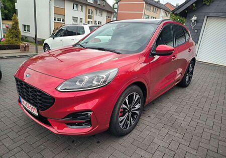 Ford Kuga Plug-In Hybrid ST-Line X