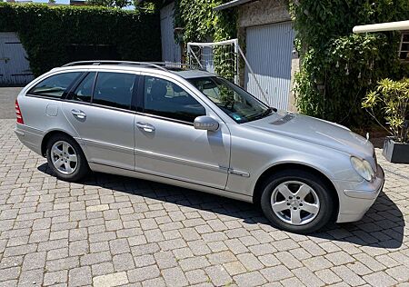Mercedes-Benz C 180 T Kompressor Elegance