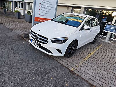 Mercedes-Benz B 250 e 8G-DCT Progressive