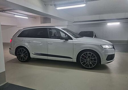 Audi SQ7 4.0 TDI quattro tiptronic