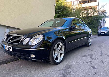 Mercedes-Benz E 280 7G-TRONIC Avantgarde