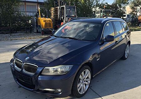 BMW 330d 330 xDrive DPF Touring Aut. Edition Exclusive
