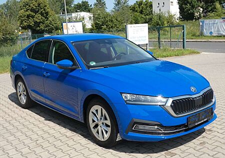 Skoda Octavia Lim. First Edition2.0TDI LED Navi SHZ