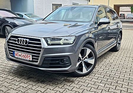 Audi Q7 3.0 TDI quattro S-line/MatrixLED/Virtual/AHK