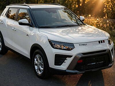 KGM Tivoli Bliss 6/AT -Automatik,2WD, Sonderausstg., Shg., Navi,