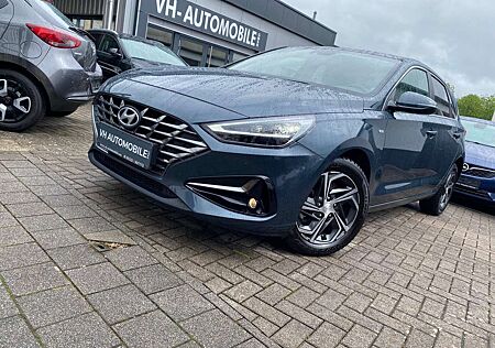 Hyundai i30 1.5 T-GDI*16"ALU*LED HSW*NAVI&PDC vo&hi&KAMERA+SHZ