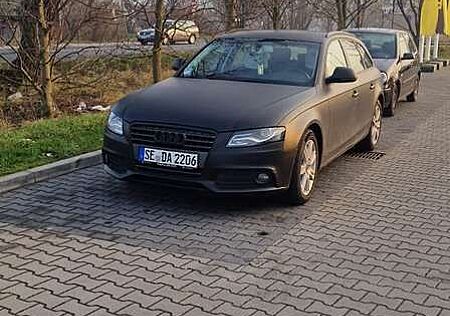 Audi A4 Avant 2.7 TDI DPF multitronic Attraction