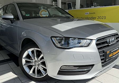 Audi A3 attraction 1.HAND PDC 17ZOLL NEU TÜV GARANTIE