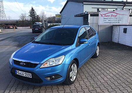 Ford Focus Lim. Style + Klima