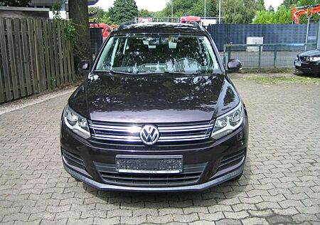 VW Tiguan Volkswagen Trend&Fun!!Mod.14!!SHZ!!Org.56 TKM!!