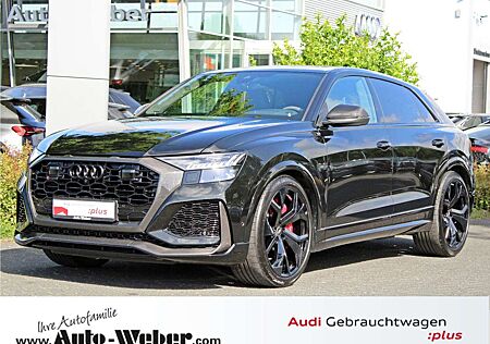 Audi RS Q8 TFSI B&O AD. PANO CARBON KERAMIK 305km/h