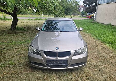 BMW 318i 318