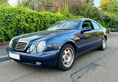 Mercedes-Benz CLK 200 Coupe Sport
