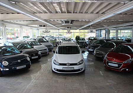 VW Golf Volkswagen 1.6 TDI MATCH Variant