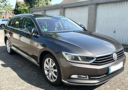 VW Passat Variant Volkswagen 2.0 TDI SCR 4Motion DSG (BMT) Highline