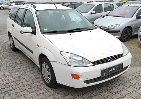 Ford Focus 1.8 DIESEL KOMBI *TÜV 11-24* 8-RÄDER SERVO