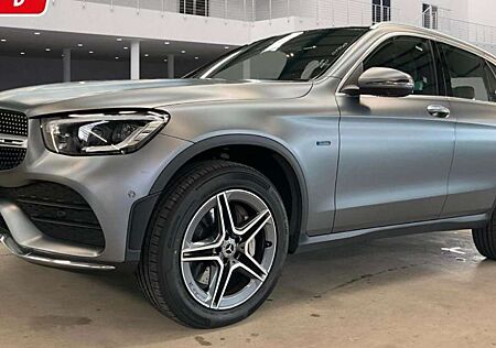 Mercedes-Benz GLC 300 e 4M AMG-LINE/PANORAMA/360°KA/HEAD-UP/