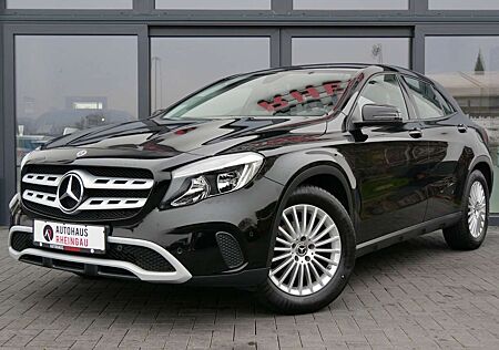 Mercedes-Benz GLA 180 NAVI! R-KAMERA! WENIG KM! GARANTIE!