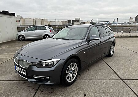 BMW 318d 318 Touring Aut. Modern Line