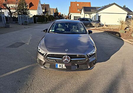 Mercedes-Benz A 200 Limousine