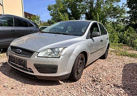 Ford Focus 1,6 Fun Automatik +TÜV