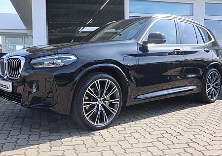 BMW X3 xDrive30e M Sportpaket DAB LED WLAN AHK Shz