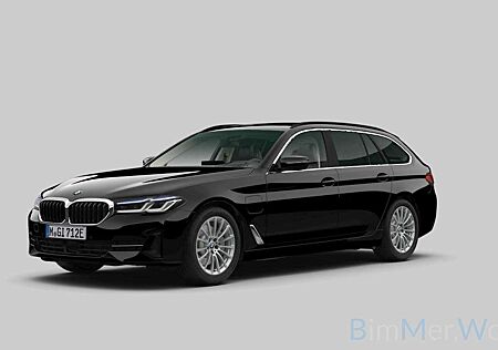 BMW 530 e xDr Tuor AHK Pano ACC HUD D/K Laserlicht